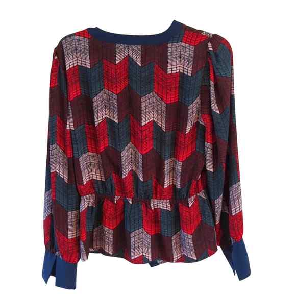 BCBG Max Azria V-Neck Bouse, Medium - Picture 5 of 5